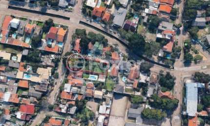 Terreno à venda na Rua dos Guenoas, 990, Guarujá, Porto Alegre, 255 m2 por R$ 400.000