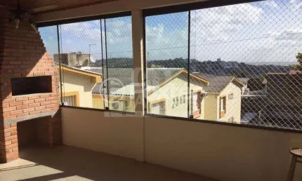 Casa com 3 quartos à venda na Rua Tijuca, 326, Medianeira, Porto Alegre, 225 m2 por R$ 630.000