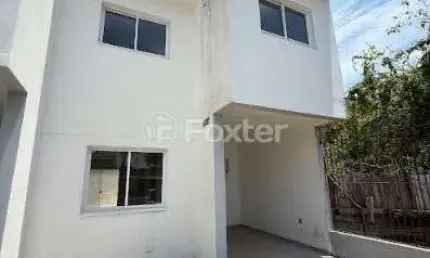 Casa em condomínio fechado com 3 quartos à venda na rua coronel timóteo, 98, camaquã, porto alegre, 229 m2 por r$ 940.500