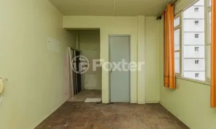 Kitnet / Stúdio à venda na Rua Coronel Vicente, 442, Centro Histórico, Porto Alegre, 17 m2 por R$ 98.000
