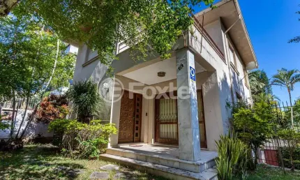 Casa com 3 quartos à venda na Rua Ferreira Viana, 175, Petrópolis, Porto Alegre, 227 m2 por R$ 1.070.000