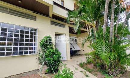 Casa com 4 quartos à venda na Avenida Pereira Pinto, 205, Jardim São Pedro, Porto Alegre, 335 m2 por R$ 998.000