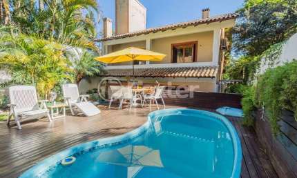 Casa com 4 quartos à venda na Avenida General Barreto Viana, 595, Chácara das Pedras, Porto Alegre, 575 m2 por R$ 2.500.000