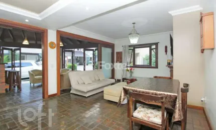 Casa com 3 quartos à venda na avenida ecoville, 790, sarandi, porto alegre, 172 m2 por r$ 1.650.000