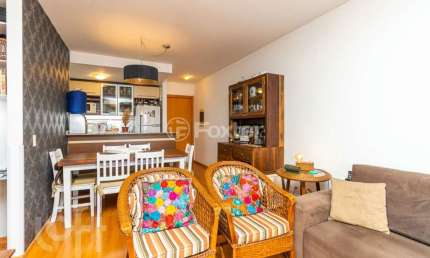 Apartamento com 2 quartos à venda na Avenida Grécia, 1050, Passo da Areia, Porto Alegre, 71 m2 por R$ 629.000
