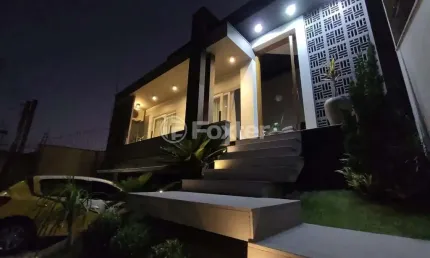 Casa com 3 quartos à venda na Rua Carlos Leopoldo Schüller, 621, Parque da Matriz, Cachoeirinha, 140 m2 por R$ 840.000