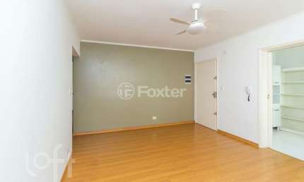 Apartamento com 2 quartos à venda na Rua João Paetzel, 1169, Chácara das Pedras, Porto Alegre, 64 m2 por R$ 275.000