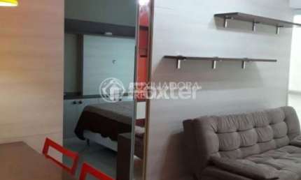 Apartamento com 1 quarto à venda na Avenida Borges de Medeiros, 2277, Centro Histórico, Porto Alegre, 38 m2 por R$ 597.550