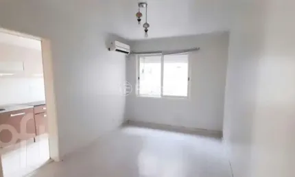 Apartamento com 1 quarto à venda na Rua Delfino Riet, 510, Santo Antônio, Porto Alegre, 37 m2 por R$ 185.500