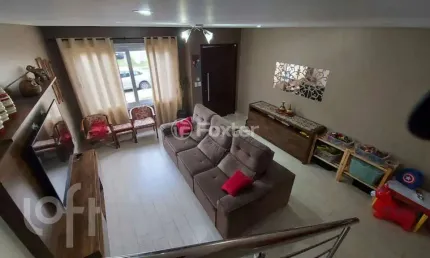 Casa com 3 quartos à venda na rua wilson conceição bona, 213, hípica, porto alegre, 149 m2 por r$ 570.000