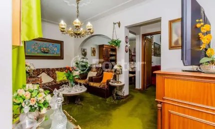 Apartamento com 4 quartos à venda na Avenida Benno Mentz, 18, Vila Ipiranga, Porto Alegre, 113 m2 por R$ 495.900