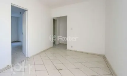 Apartamento com 1 quarto à venda na Rua Delfino Riet, 654, Santo Antônio, Porto Alegre, 47 m2 por R$ 130.000