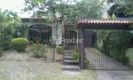 Casa com 4 quartos à venda na Rua Comandai, 560, Cristal, Porto Alegre, 300 m2 por R$ 850.000
