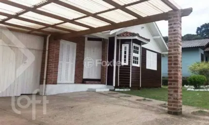 Casa com 2 quartos à venda na Rua Levino Stahnki, 40, Vila Boeira, Canela, 100 m2 por R$ 399.000