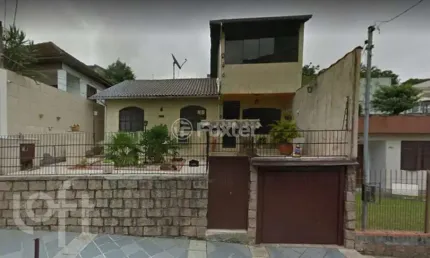 Casa com 3 quartos à venda na Rua Samuel Madureira Coelho, 181, Teresópolis, Porto Alegre, 152 m2 por R$ 420.000