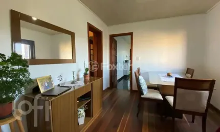 Casa com 3 quartos à venda na rua alfredo ferreira rodrigues, 452, bom jesus, porto alegre, 190 m2 por r$ 465.000