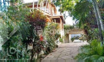 Casa com 4 quartos à venda na Rua João Aloysio Algayer, 1906, Lomba Grande, Novo Hamburgo, 360 m2 por R$ 1.000.000