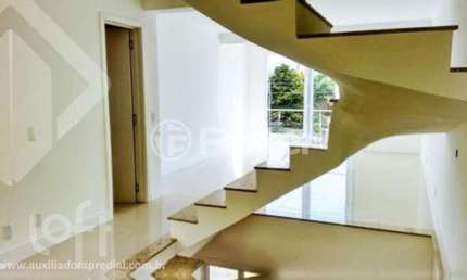 Casa com 3 quartos à venda na Rua Imeram Teixeira Cabeleira, 197, Ipanema, Porto Alegre, 168 m2 por R$ 750.000