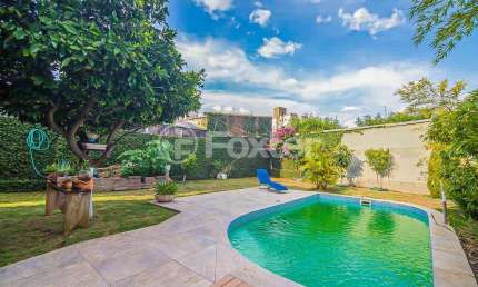 Casa com 4 quartos à venda na Rua Luís Lederman, 26, Morro Santana, Porto Alegre, 185 m2 por R$ 855.000