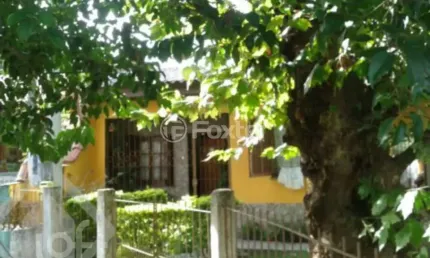 Casa com 2 quartos à venda na rua amália iracema, 5, santa rosa de lima, porto alegre, 60 m2 por r$ 200.000