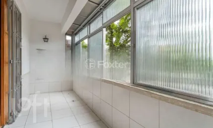 Apartamento com 3 quartos à venda na rua barão do amazonas, 494, petrópolis, porto alegre, 94 m2 por r$ 427.500