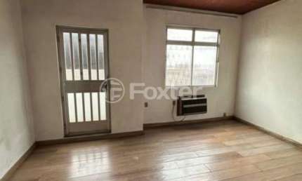 Casa com 3 quartos à venda na Rua Vicente da Fontoura, 1346, Santo Antônio, Porto Alegre, 250 m2 por R$ 479.000