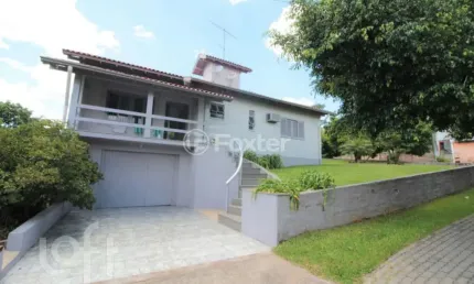 Casa com 3 quartos à venda na Avenida Pedro Quaresma da Silva, 1510, Boa Saúde, Novo Hamburgo, 167 m2 por R$ 619.000