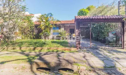 Casa com 4 quartos à venda na Rua Jigoro Kano, 45, Jardim Isabel, Porto Alegre, 295 m2 por R$ 850.000