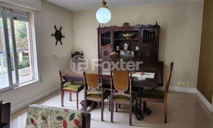 Casa com 3 quartos à venda na Avenida Iguassu, 223, Petrópolis, Porto Alegre, 360 m2 por R$ 1.590.000