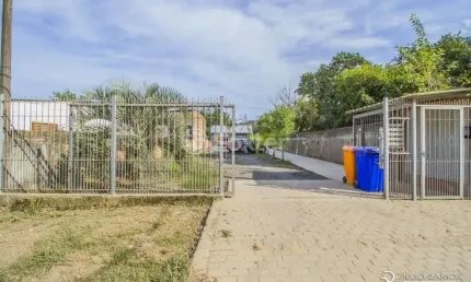 Casa em condomínio fechado com 2 quartos à venda na Rua Dorival Castilhos Machado, 885, Aberta dos Morros, Porto Alegre, 54 m2 por R$ 180.000