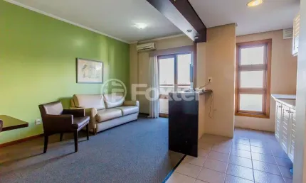 Flat com 1 quarto à venda na Avenida Independência, 811, Independência, Porto Alegre, 57 m2 por R$ 380.000