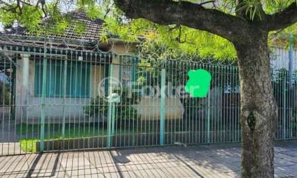 Terreno à venda na Rua Dona Sebastiana, 305, São João, Porto Alegre, 454 m2 por R$ 399.000
