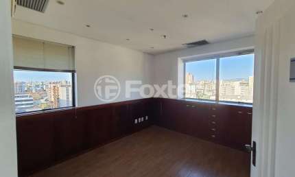 Sala comercial com 4 salas à venda na Avenida Getúlio Vargas, 908, Menino Deus, Porto Alegre, 170 m2 por R$ 550.000