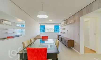 Apartamento com 2 quartos à venda na rua professor freitas cabral, 260, jardim botânico, porto alegre, 71 m2 por r$ 751.000