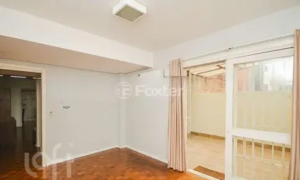 Apartamento com 2 quartos à venda na avenida independência, 479, independência, porto alegre, 70 m2 por r$ 349.000