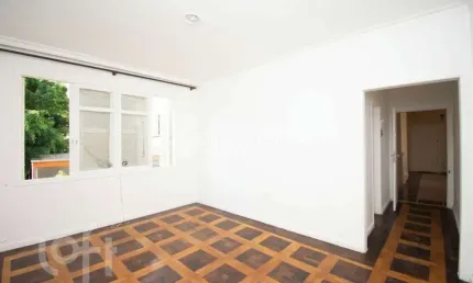 Apartamento com 3 quartos à venda na rua coronel paulino teixeira, 293, rio branco, porto alegre, 105 m2 por r$ 365.000