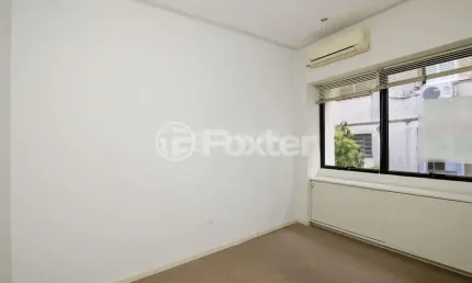 Sala comercial com 1 sala à venda na Avenida Itaqui, 72, Petrópolis, Porto Alegre, 25 m2 por R$ 114.000