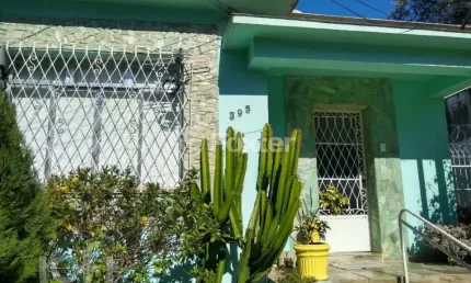 Casa com 2 quartos à venda na rua miguel couto, 395, menino deus, porto alegre, 280 m2 por r$ 1.277.000