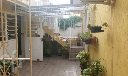 Casa com 3 quartos à venda na Rua Diamantina, 115, Parque da Matriz, Cachoeirinha, 110 m2 por R$ 420.000