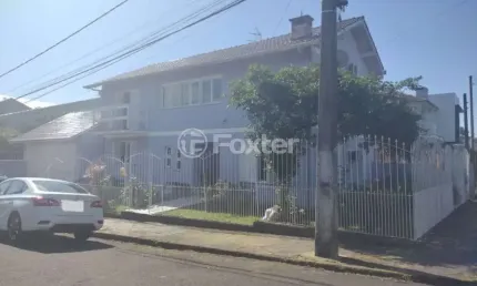 Casa com 3 quartos à venda na Rua Clóvis Pestana, 799, Vila Imbui, Cachoeirinha, 201 m2 por R$ 790.000