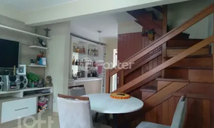 Casa em condomínio fechado com 3 quartos à venda na Avenida José Aloísio Filho, 889, Humaitá, Porto Alegre, 77 m2 por R$ 319.999
