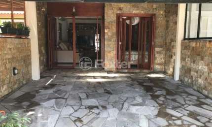 Casa com 1 quarto à venda na Rua Geraldo Tollens Linck, 73, Hípica, Porto Alegre, 102 m2 por R$ 310.000