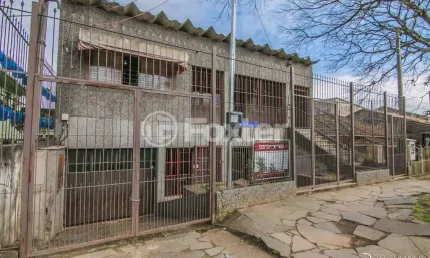 Casa à venda na Avenida Doutor Alberto Vianna Rosa, 373, Morro Santana, Porto Alegre, 330 m2 por R$ 850.000