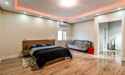 Casa com 3 quartos à venda na Rua Tobias Barreto, 135, Maringá, Alvorada, 120 m2 por R$ 1.200.000