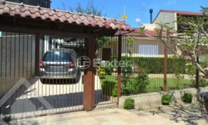 Casa com 3 quartos à venda na Rua das Acácias, 136, Igara, Canoas, 122 m2 por R$ 670.000