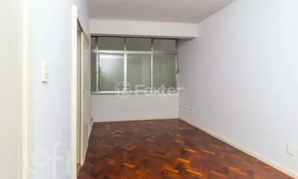 Apartamento com 1 quarto à venda na Rua Coronel Fernando Machado, 813, Centro Histórico, Porto Alegre, 40 m2 por R$ 230.000