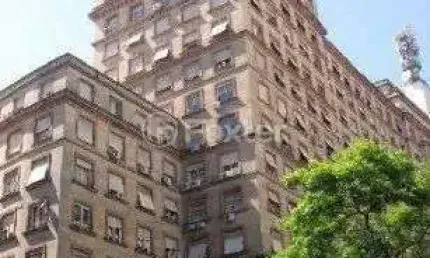 Sala comercial com 1 sala à venda na Avenida Borges de Medeiros, 410, Centro Histórico, Porto Alegre, 62 m2 por R$ 250.000