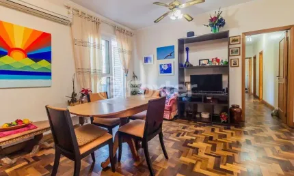 Apartamento com 4 quartos à venda na Avenida Carlos Gomes, 531, Auxiliadora, Porto Alegre, 102 m2 por R$ 380.000