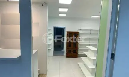 Ponto comercial com 7 salas à venda na Avenida Praia de Belas, 789, Praia de Belas, Porto Alegre, 71 m2 por R$ 550.000