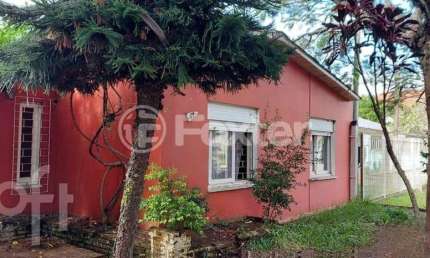 Casa com 3 quartos à venda na Rua dos Carvalhos, 47, Harmonia, Canoas, 190 m2 por R$ 270.000